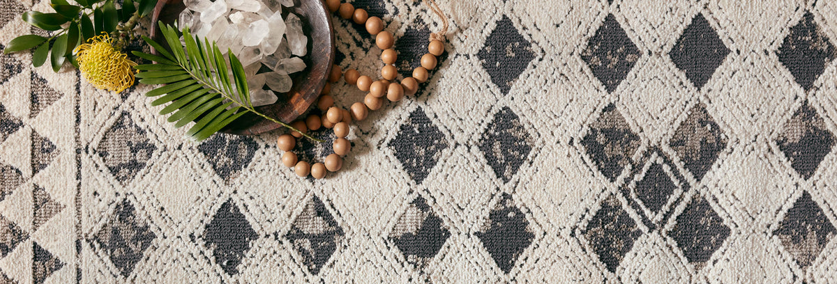 YESHAIA | Loloi Rugs