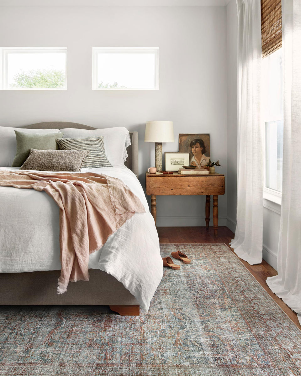 JUL-05 CJ LAGOON / BRICK | Loloi Rugs