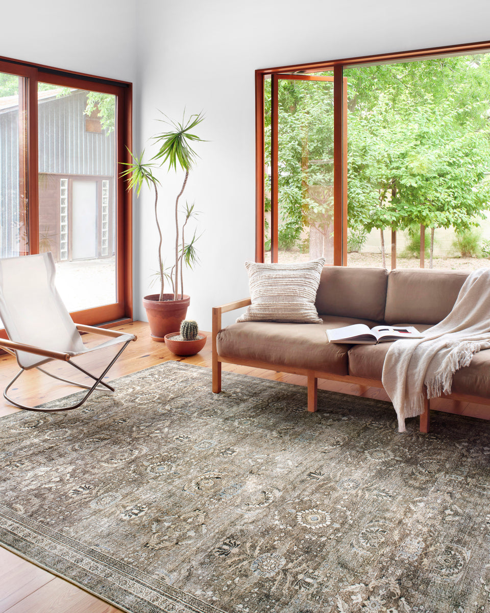 ✦Vintage rug✦ 133×85cm ブルガリア産　ナチュラルラグ LAY-13 ANTIQUE / MOSS | Loloi Rugs