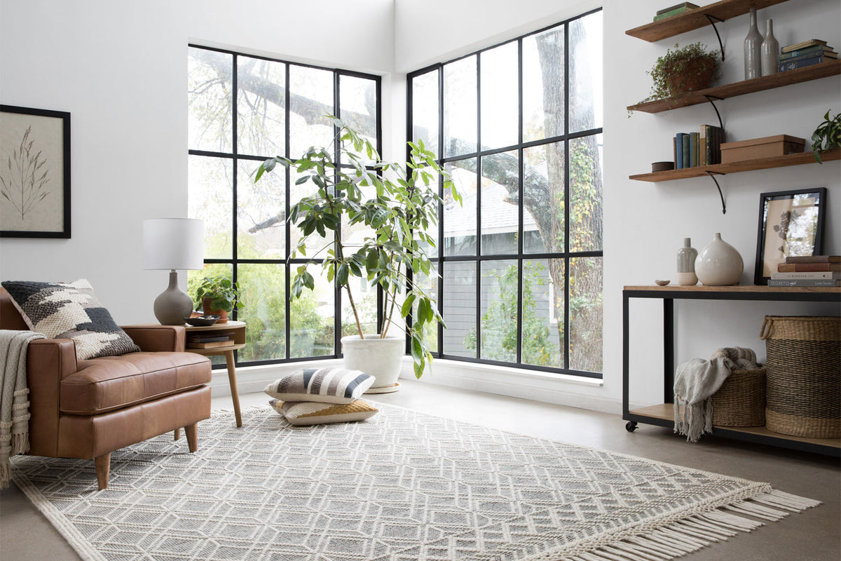 YH-04 MH BLACK / IVORY | Loloi Rugs