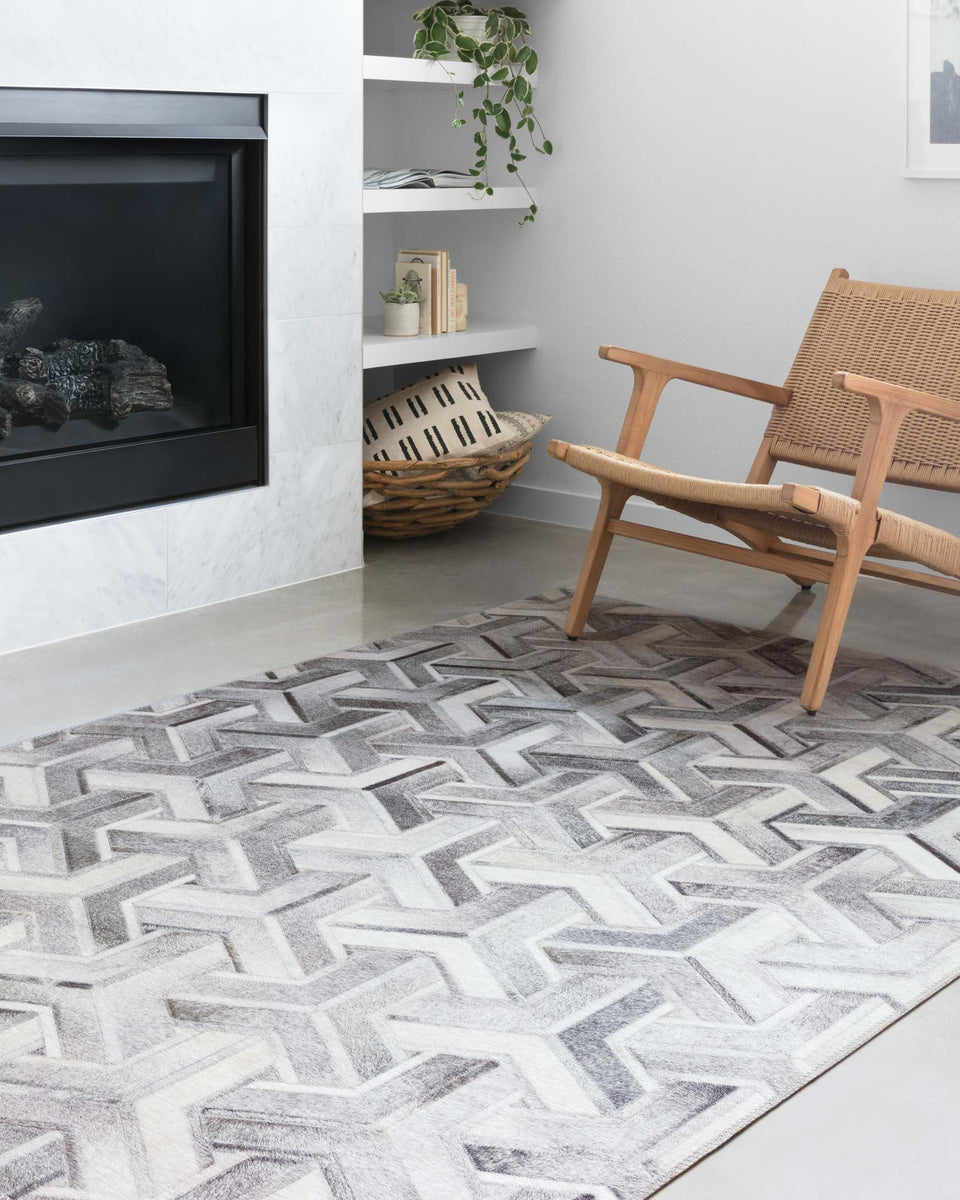 MAD-05 SILVER / IVORY | Loloi Rugs