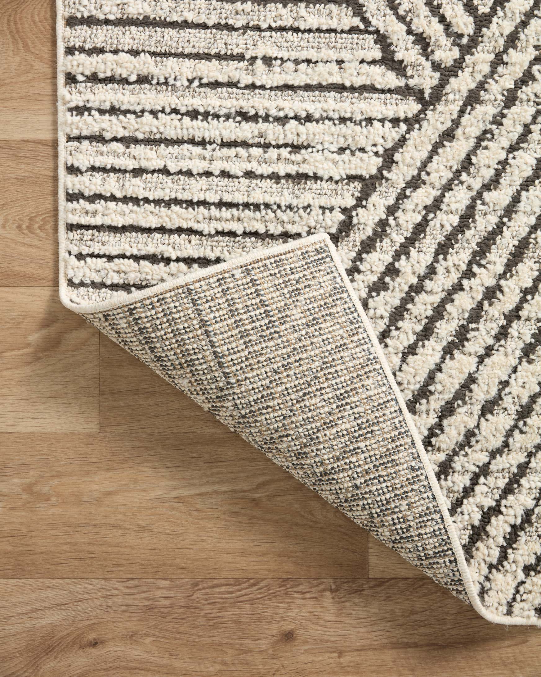 FAB-06 CHARCOAL / IVORY & Loloi Rugs