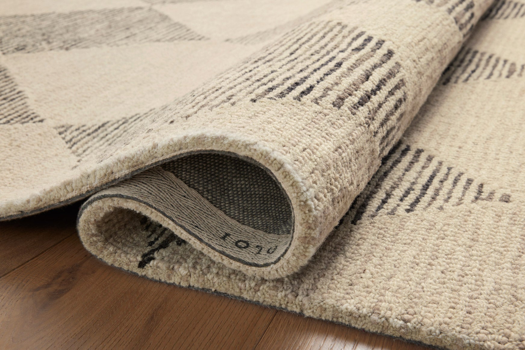Loloi Francis Fra 01 Cj Beige Charcoal
