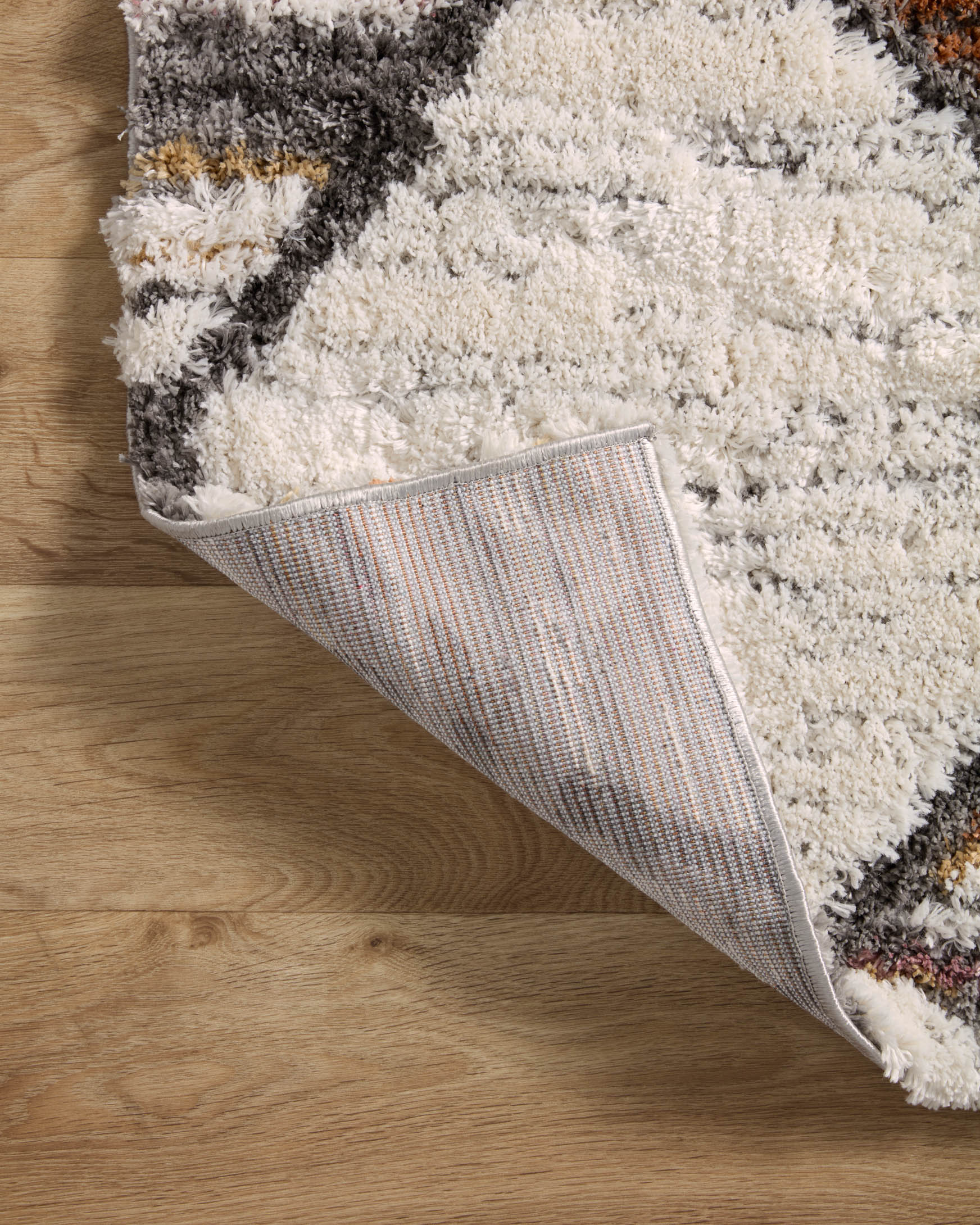 LEV-05 IVORY / FIESTA & Loloi Rugs