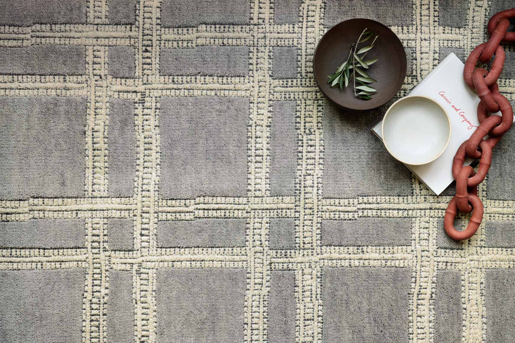 MLT-02 CC GREY / IVORY & Loloi Rugs